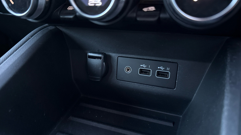 Renault Clio 1.0 TCe 90 Evolution 5dr Petrol Hatchback